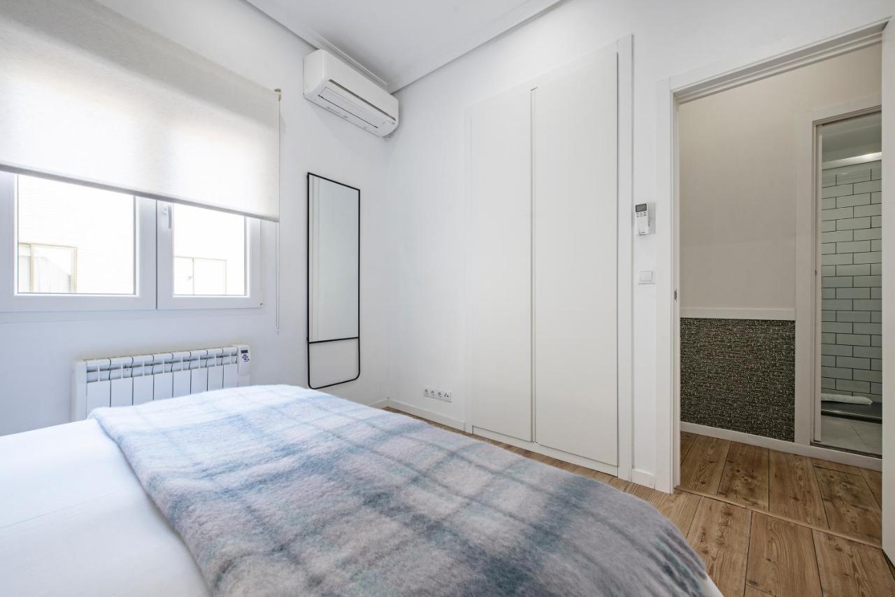 Acogedor Y Centrico Apartamento En Gran Via Madrid Extérieur photo
